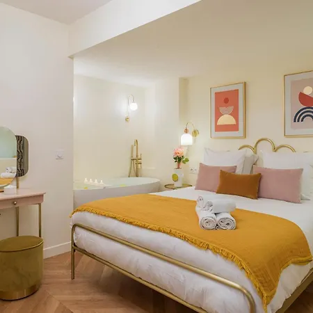 The Margarette Apartment *