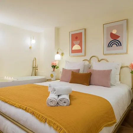 The Margarette Apartment *